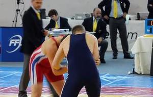 kenouche Nory vice-champion de France junior en 96 kg lutte gréco à Aulnay sous bois le 3 et 4 avril 2015